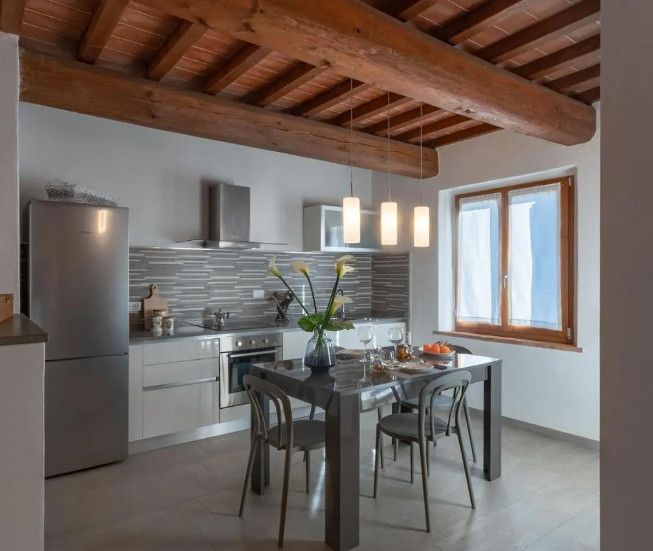 Modernes Haus Mit Garten Und Privatem Parkplatz Sant'Ilario  Italy